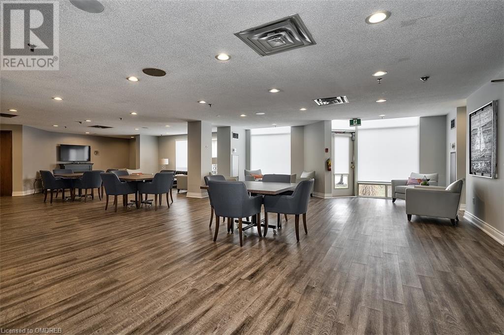 2511 Lakeshore Road W Unit# 709, Oakville, Ontario  L6L 6L9 - Photo 25 - 40404606