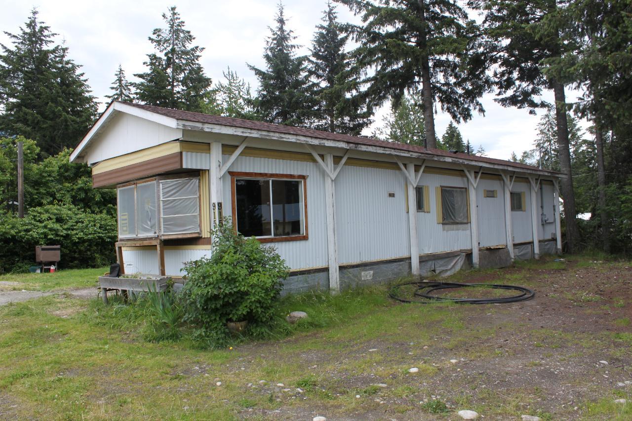 915 Highway 23, Nakusp, British Columbia  V0G 1R0 - Photo 4 - 2470239