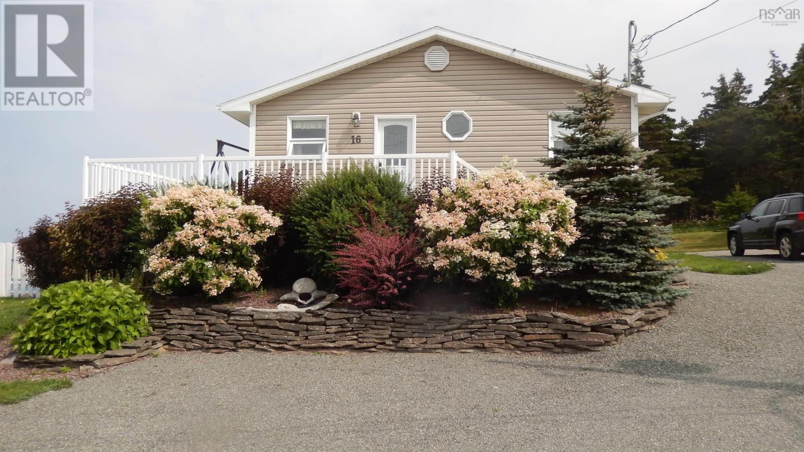 16 Seaview Lane, Main-À-Dieu, Nova Scotia  B1C 1Z2 - Photo 28 - 202307027