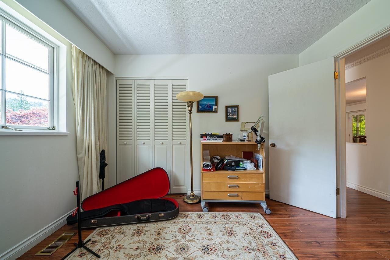 5725 Cranley Drive, West Vancouver, British Columbia  V7W 1S7 - Photo 25 - R2771163