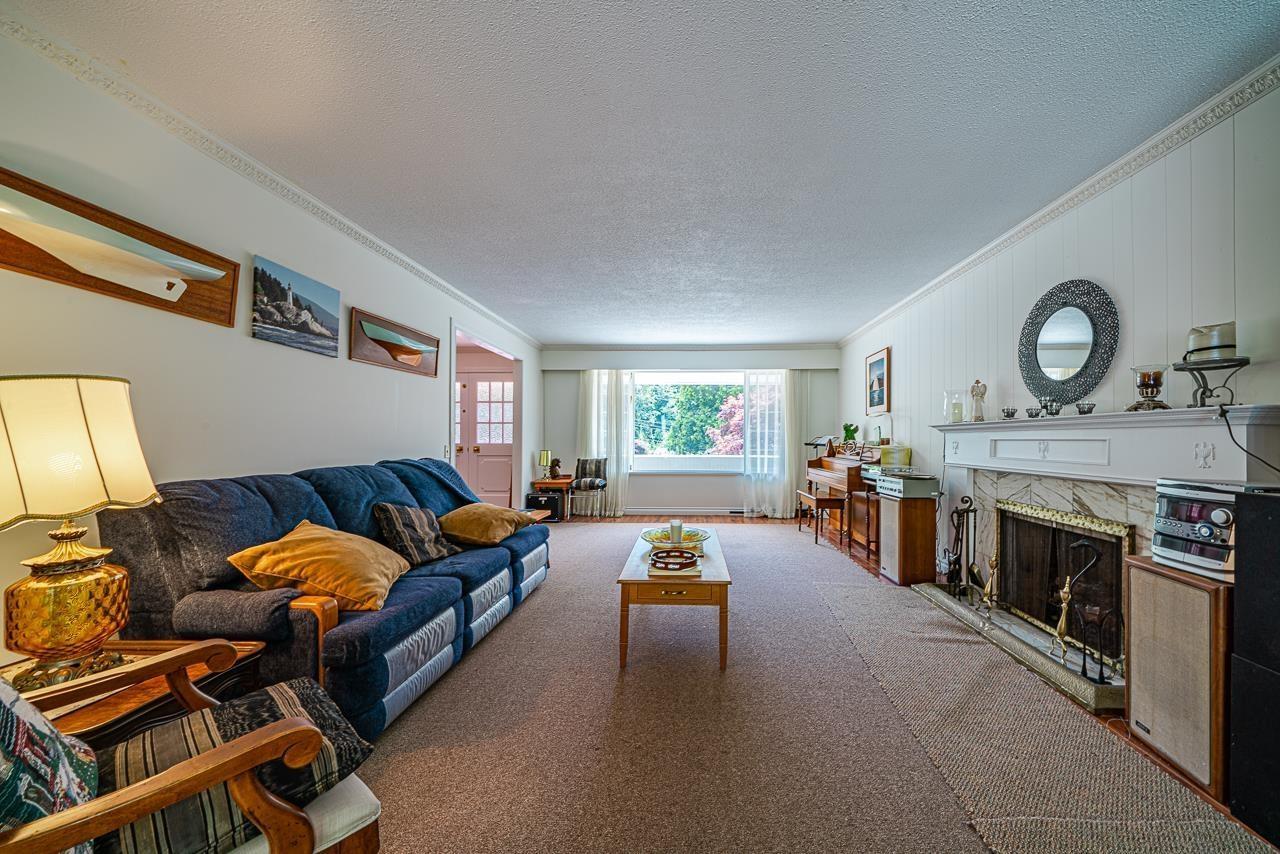 5725 Cranley Drive, West Vancouver, British Columbia  V7W 1S7 - Photo 8 - R2771163