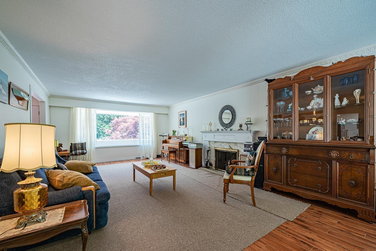5725 Cranley Drive, West Vancouver, British Columbia  V7W 1S7 - Photo 10 - R2771163