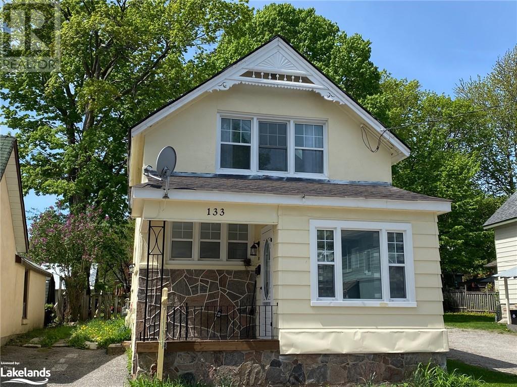 133 Parkview Avenue, Orillia, Ontario L3V 4L9 (25249556) Rioux Baker