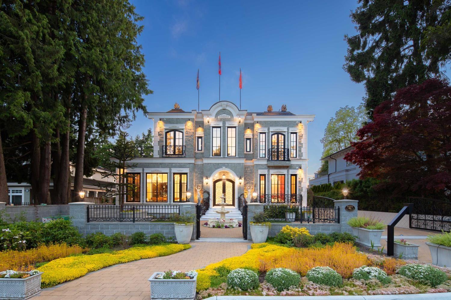 8483 Wiltshire Street, Vancouver, British Columbia  V6P 5H6 - Photo 1 - R2771810