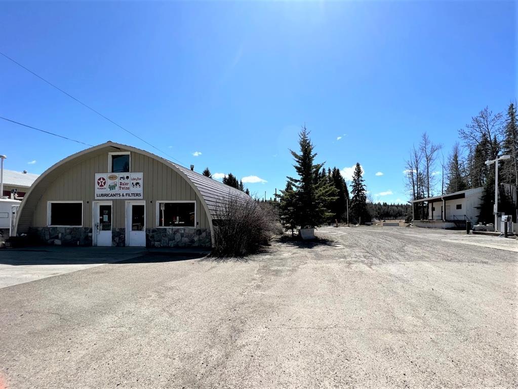1005 Main Avenue Se, Sundre, Alberta  T0M 1X0 - Photo 2 - A1188016
