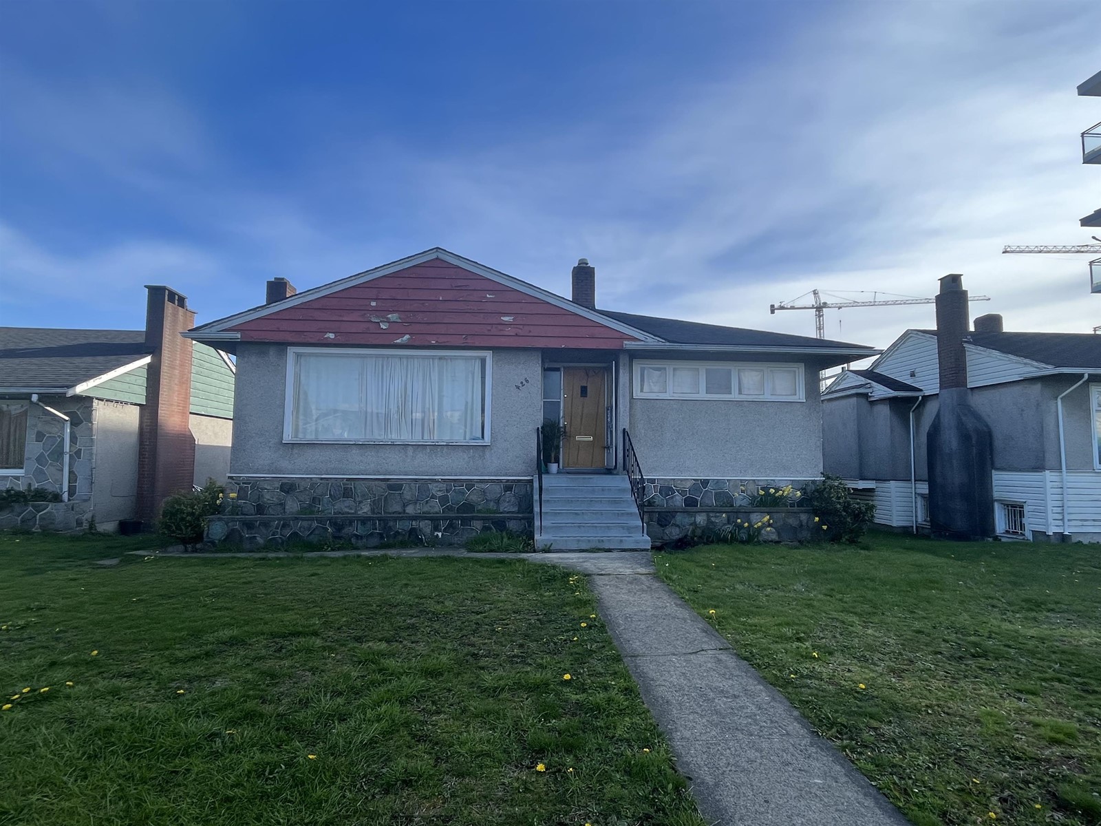 426 W 41st Avenue, Vancouver, British Columbia  V5Y 2S7 - Photo 1 - R2772358