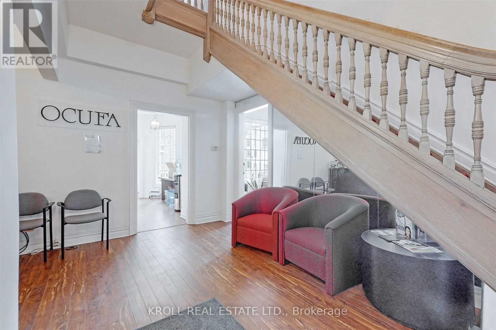 17 Isabella St, Toronto, Ontario  M4Y 1M7 - Photo 10 - C5884320