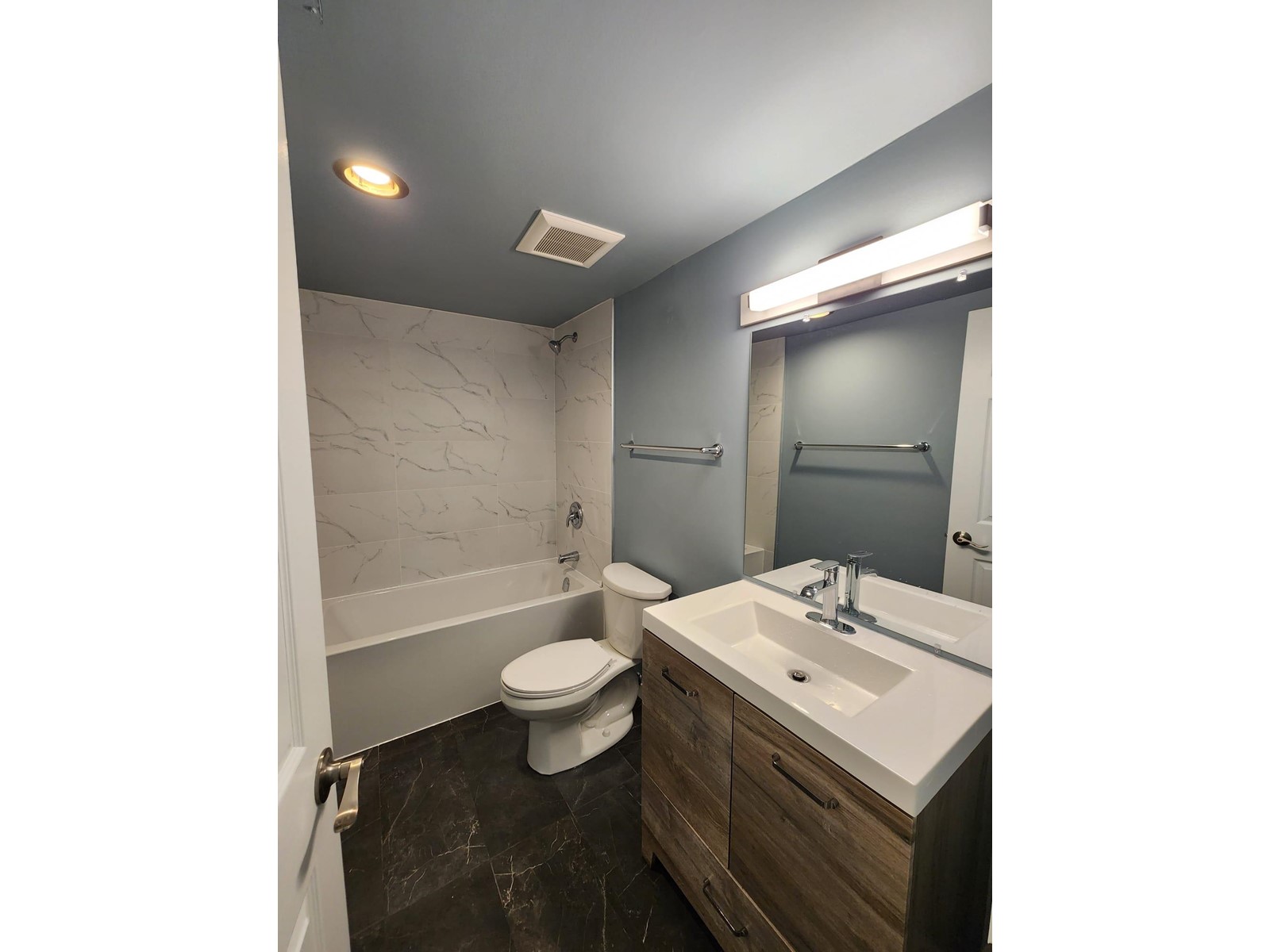 216 6420 Buswell Street, Richmond, British Columbia  V6Y 2E9 - Photo 6 - R2772102
