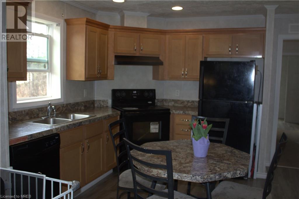 599 Highway 124 Highway, Strong Twp, Ontario  P0A 1Z0 - Photo 2 - 40411651