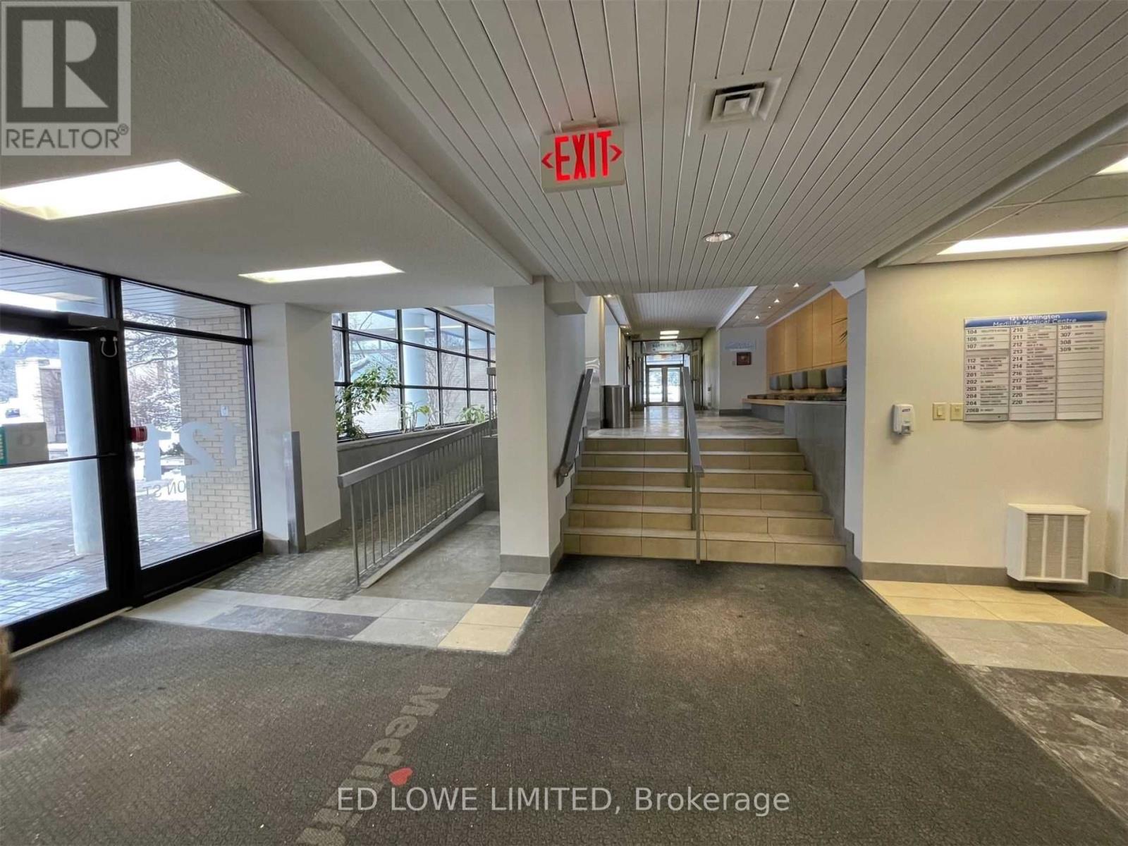 200 - 121 Wellington Street W, Barrie, Ontario  L4N 1L2 - Photo 8 - S5896513