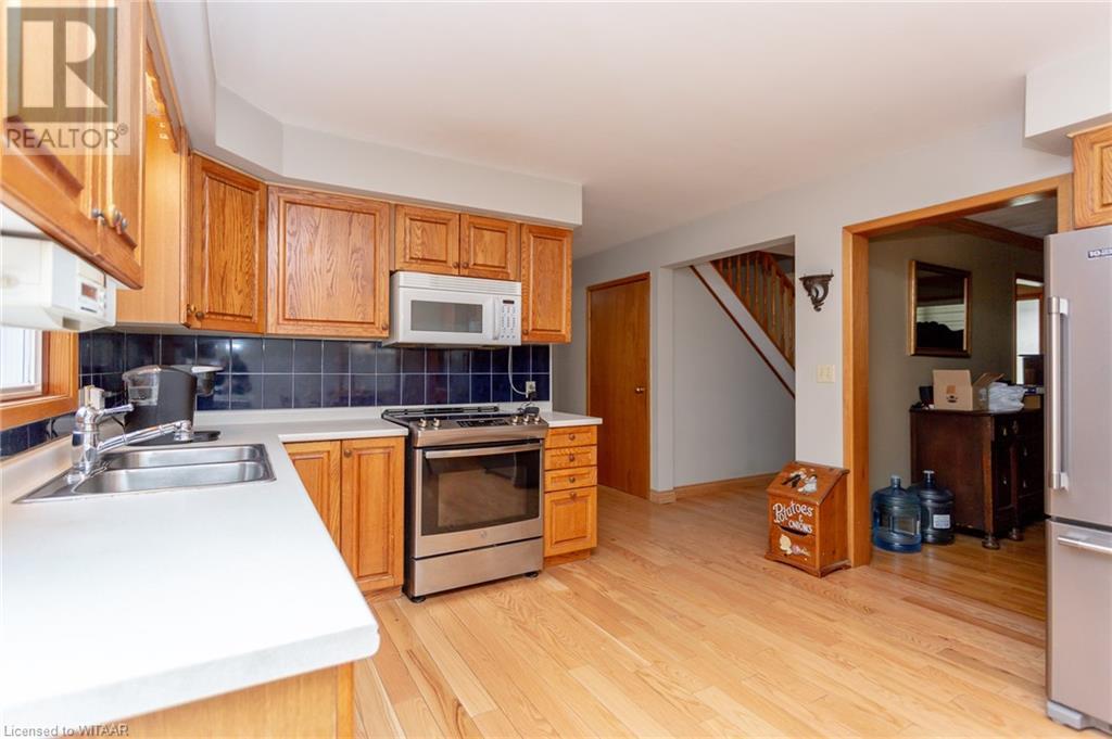 135 Baseline Road, Norfolk County, Ontario  N4G 4G9 - Photo 14 - 40411546