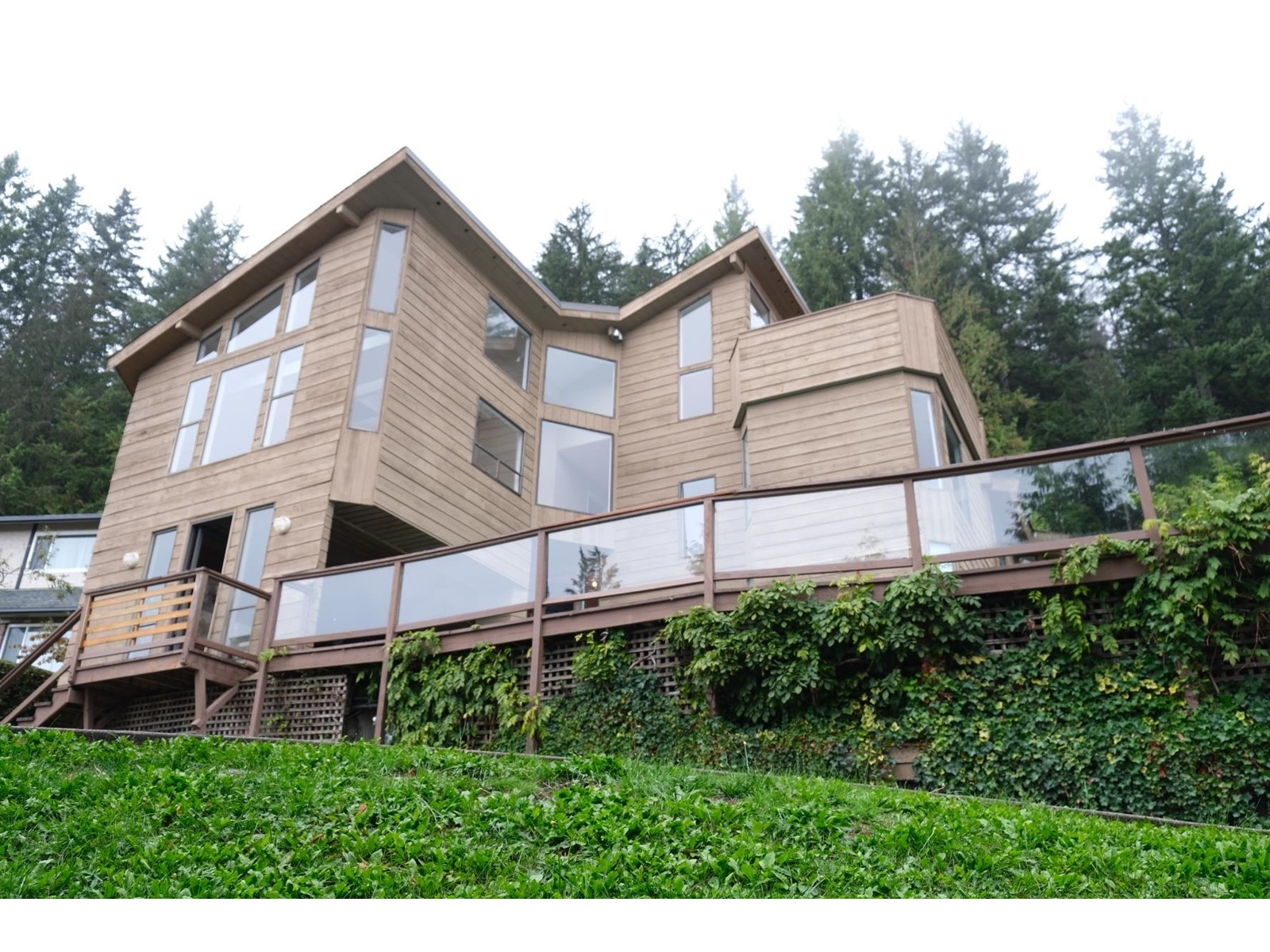 1135 Millstream Road, West Vancouver, British Columbia  V7S 2C8 - Photo 1 - R2772811