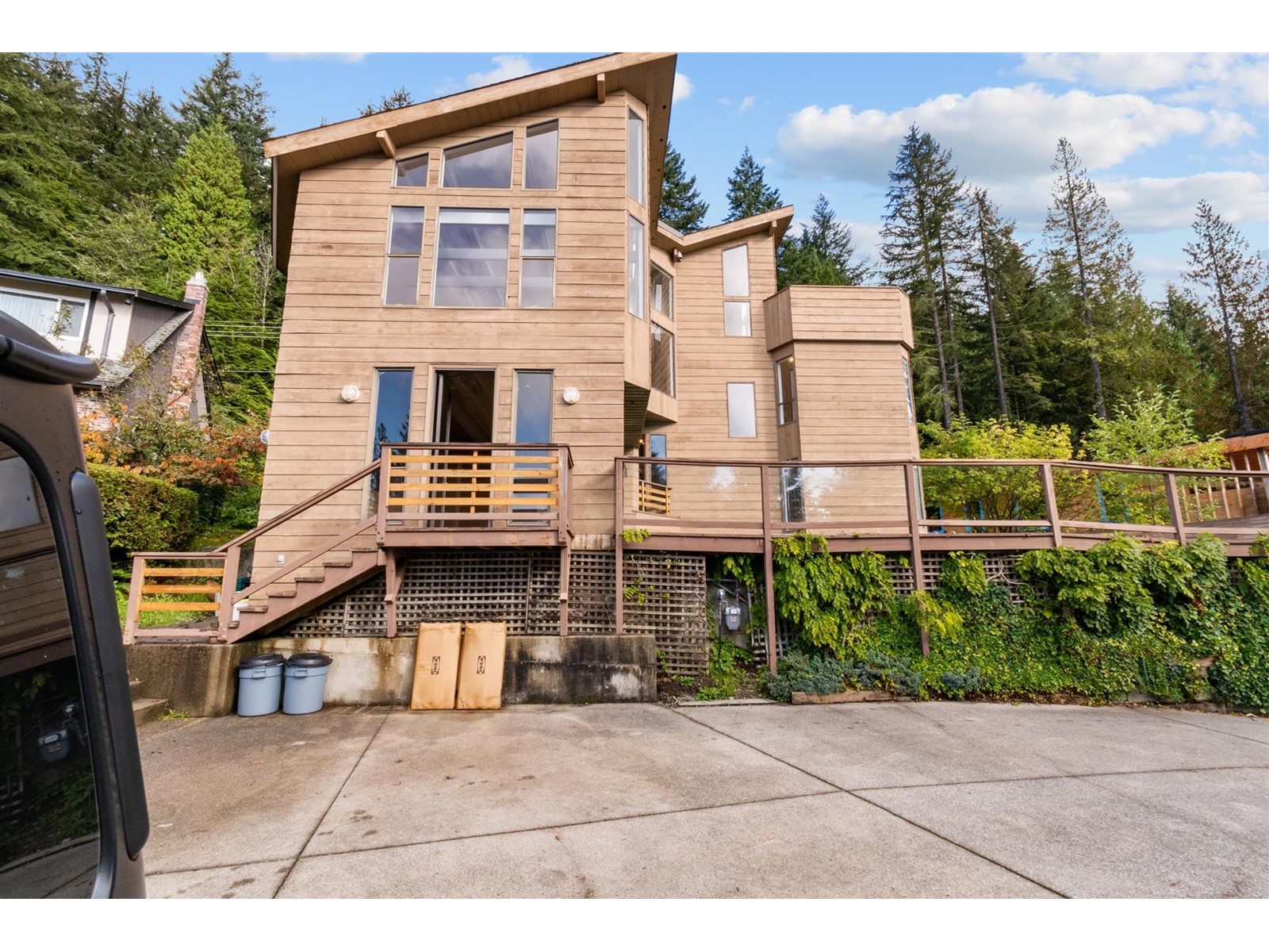 1135 Millstream Road, West Vancouver, British Columbia  V7S 2C8 - Photo 2 - R2772811