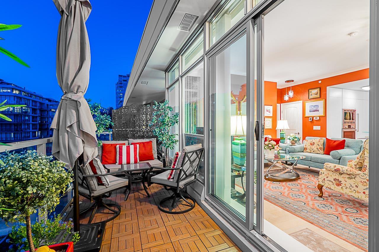 803 185 Victory Ship Way, North Vancouver, British Columbia  V7L 0G2 - Photo 4 - R2772838