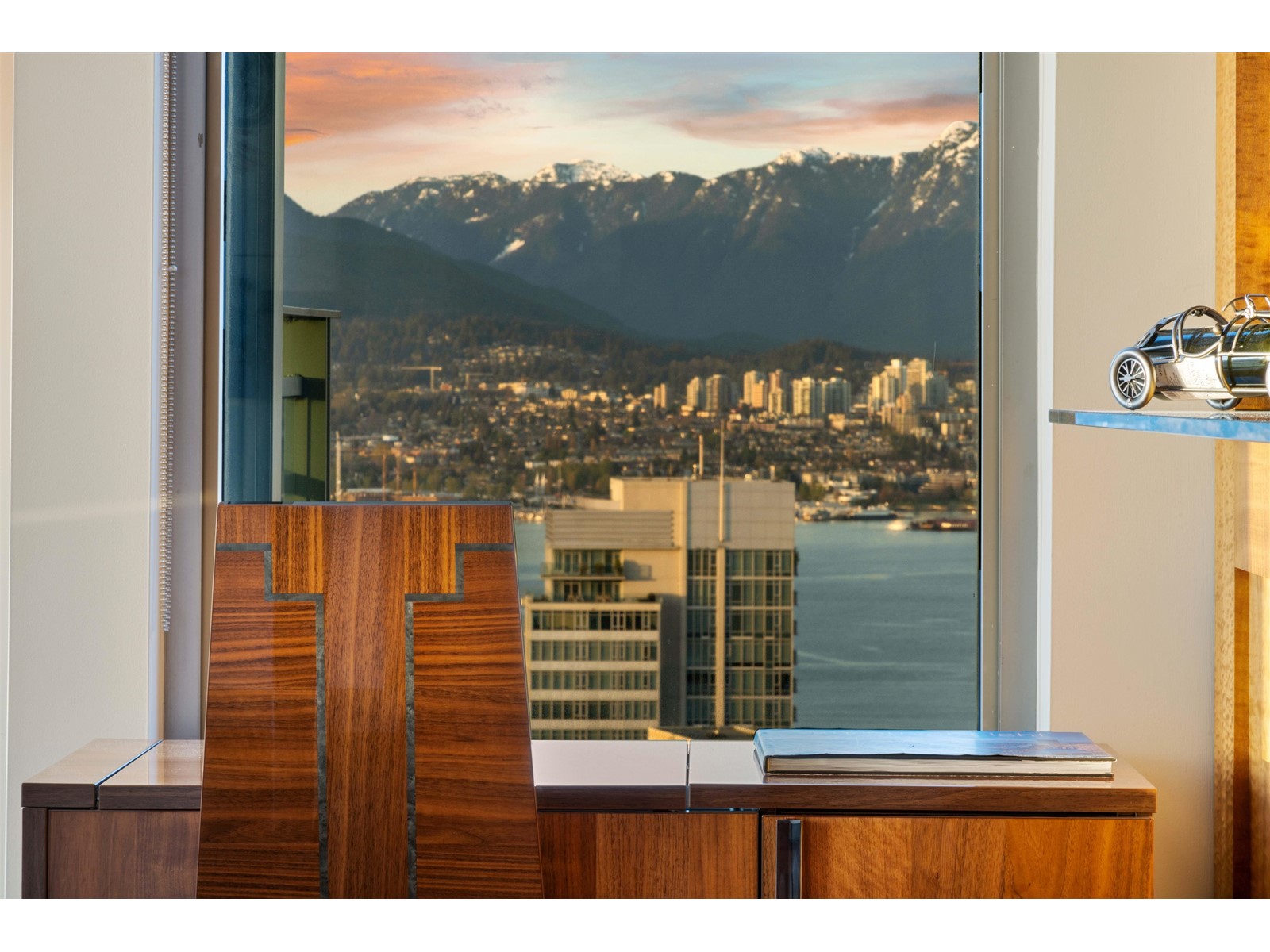 Ph5 1288 W Georgia Street, Vancouver, British Columbia  V6E 4R3 - Photo 25 - R2772841