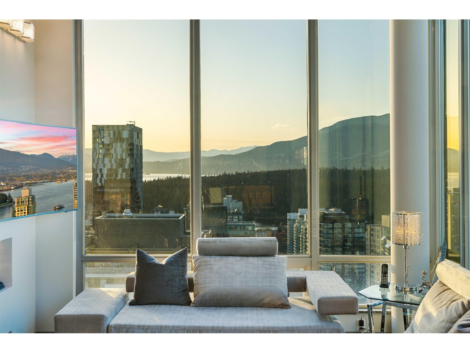 Ph5 1288 W Georgia Street, Vancouver, British Columbia  V6E 4R3 - Photo 11 - R2772841