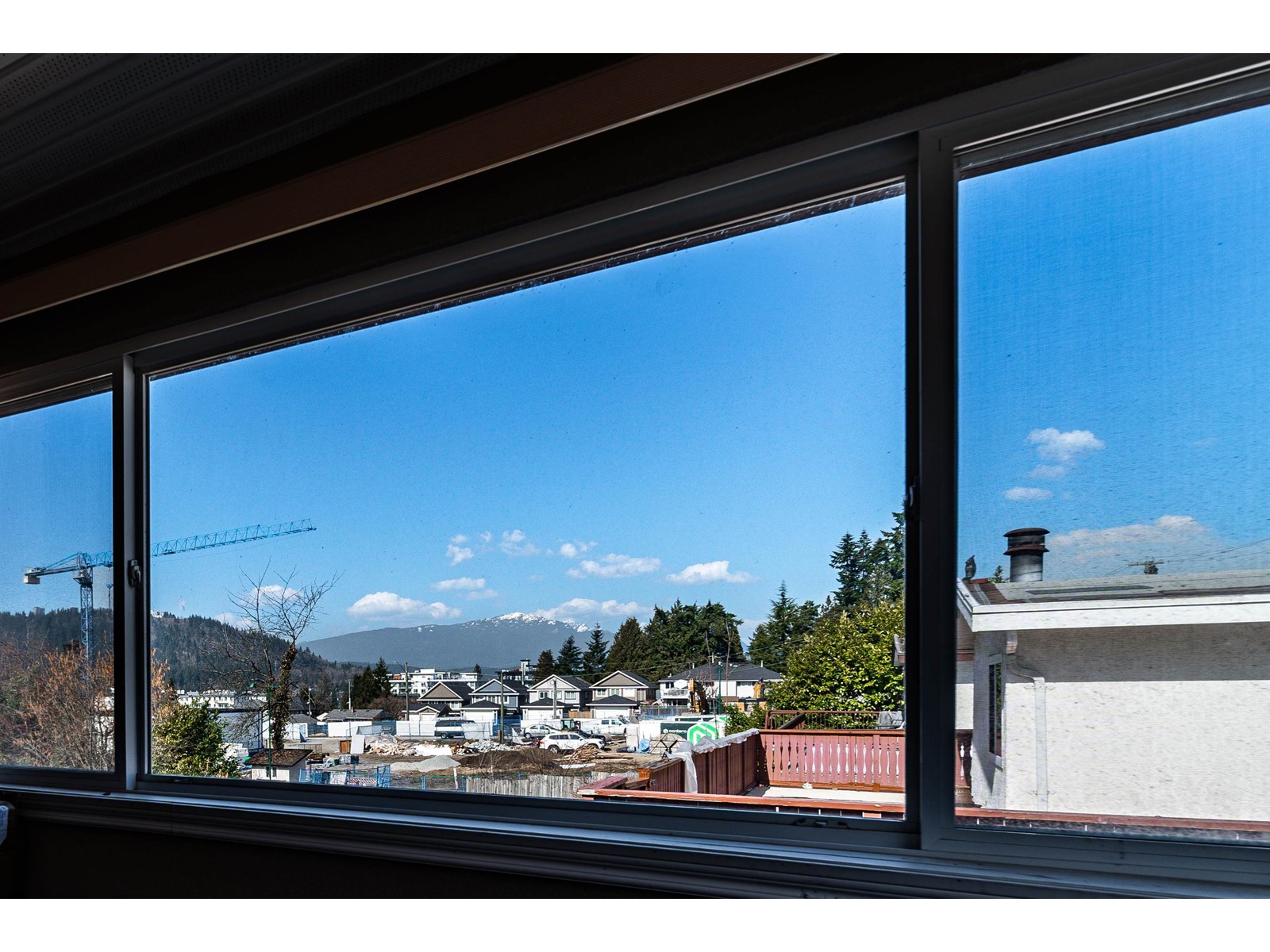 735 Smith Avenue, Coquitlam, British Columbia  V3J 2W8 - Photo 31 - R2773171