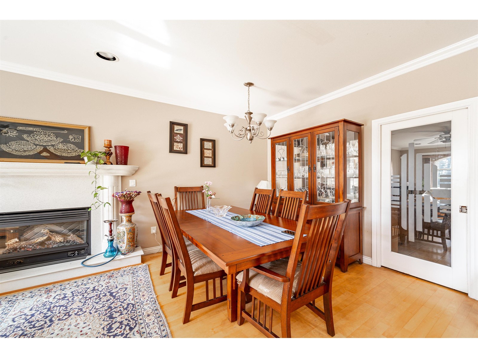 735 Smith Avenue, Coquitlam, British Columbia  V3J 2W8 - Photo 5 - R2773171