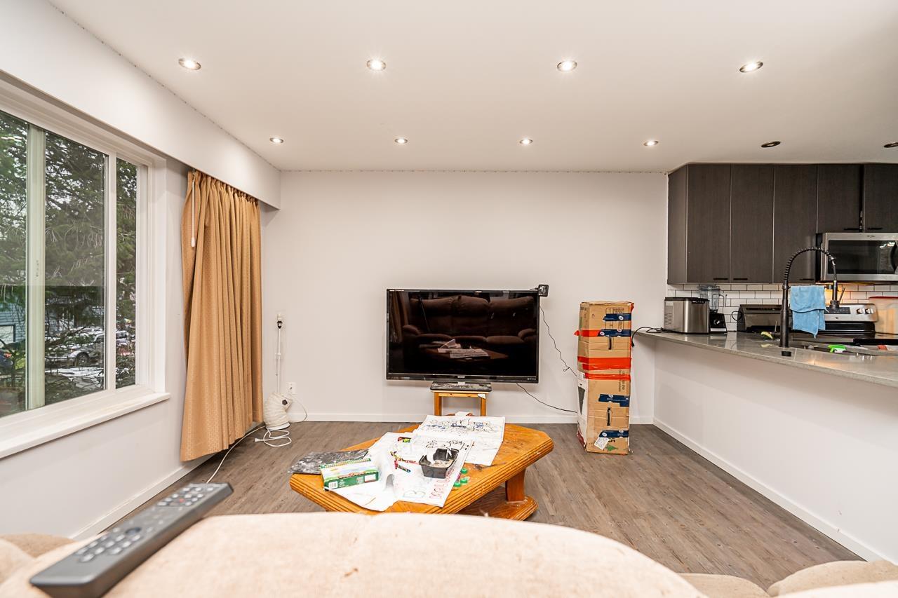 11608 Fraserview Street, Maple Ridge, British Columbia  V2X 7V1 - Photo 5 - R2772545