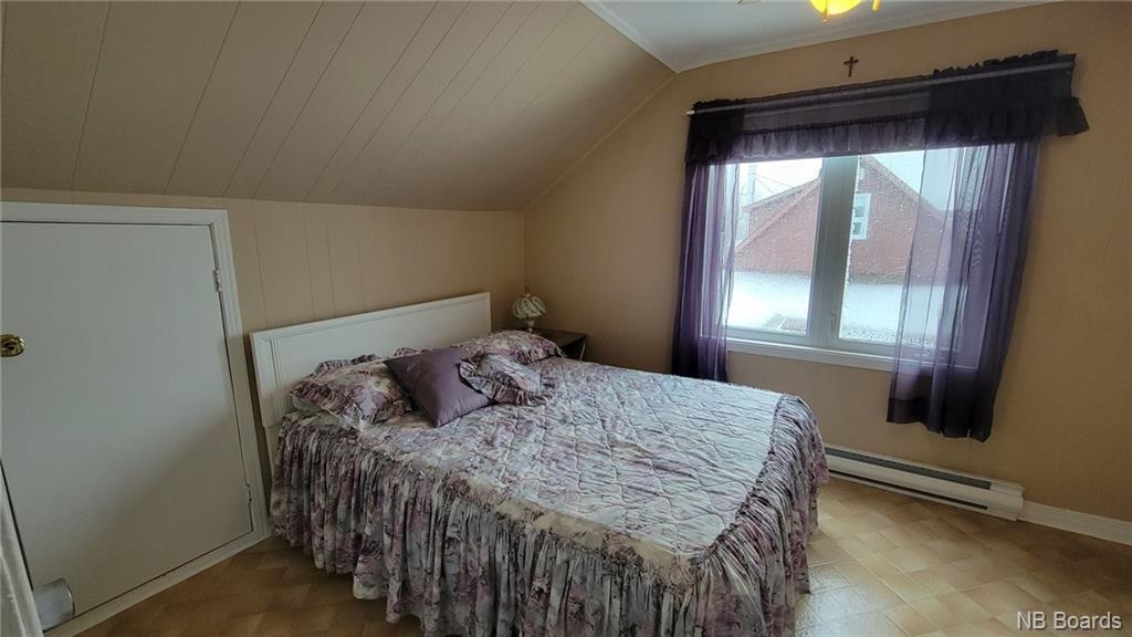 22 Rue Du Pecheur Sud, Lamèque, New Brunswick  E8T 1L1 - Photo 13 - NB082699