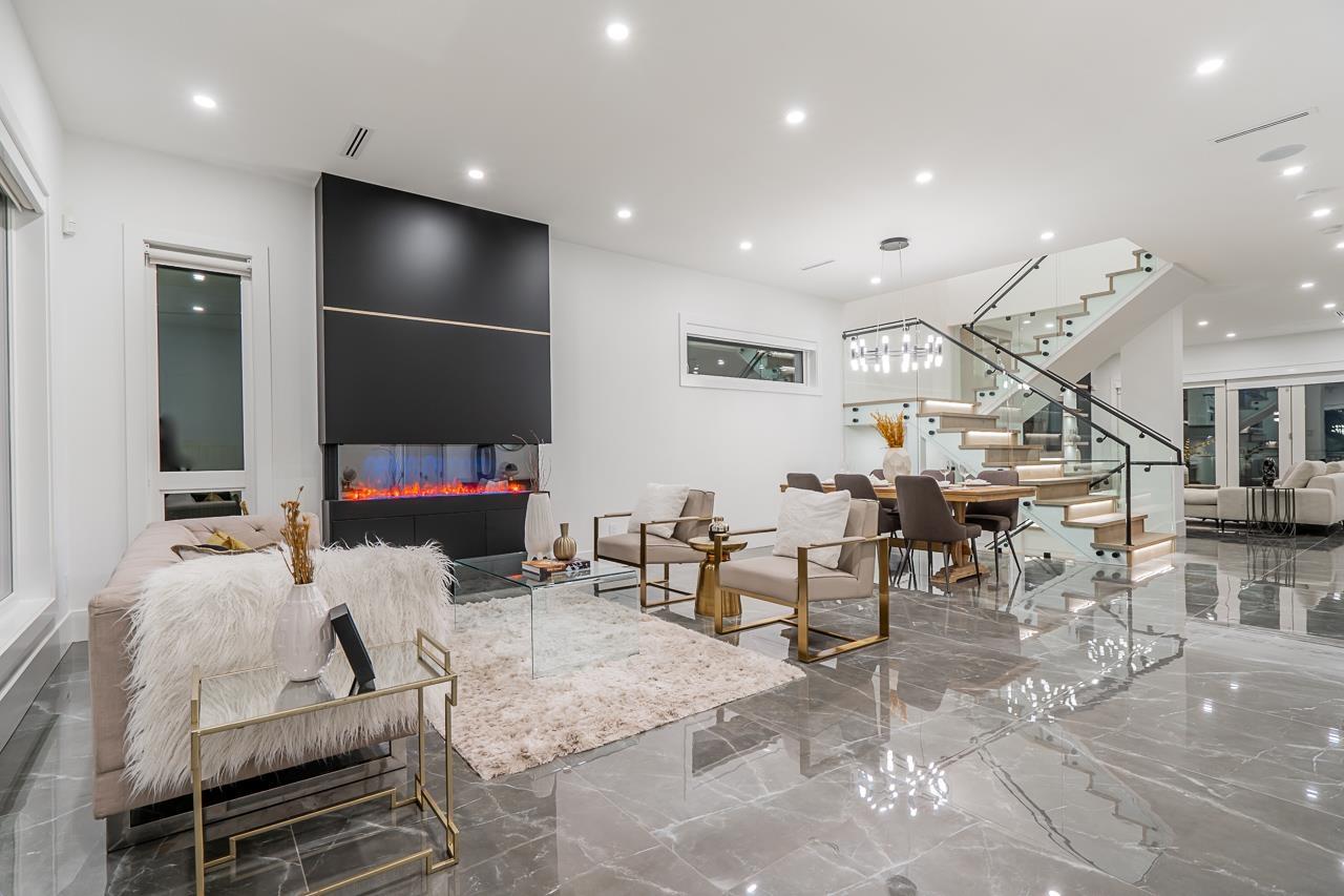 7740 Rosewood Street, Burnaby, British Columbia  V5E 2H1 - Photo 3 - R2773572