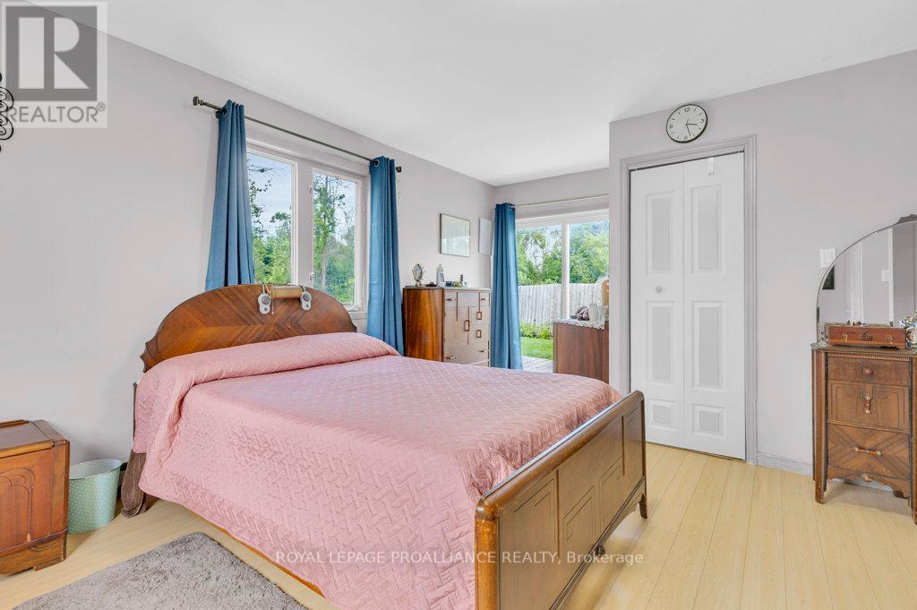 58 Highway 33, Quinte West, Ontario  K8V 5P6 - Photo 20 - X5932340