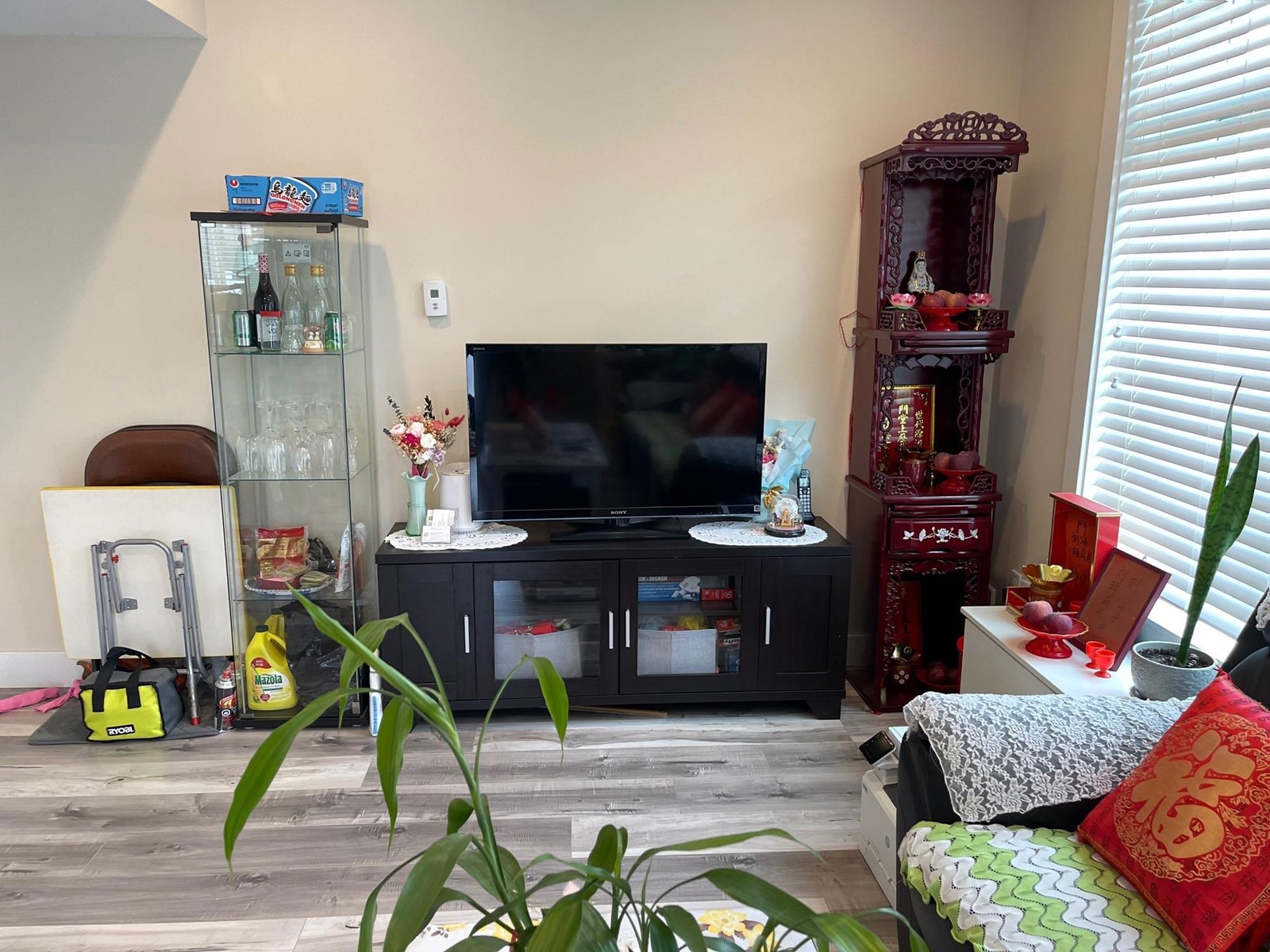 4711 Slocan Street, Vancouver, British Columbia  V5R 2A2 - Photo 2 - R2774091