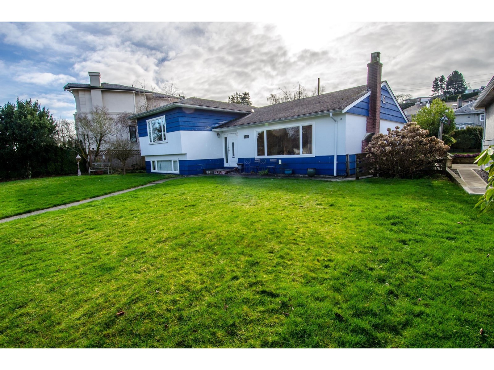 4463 Haggart Street, Vancouver, British Columbia  V6L 2H4 - Photo 2 - R2774454