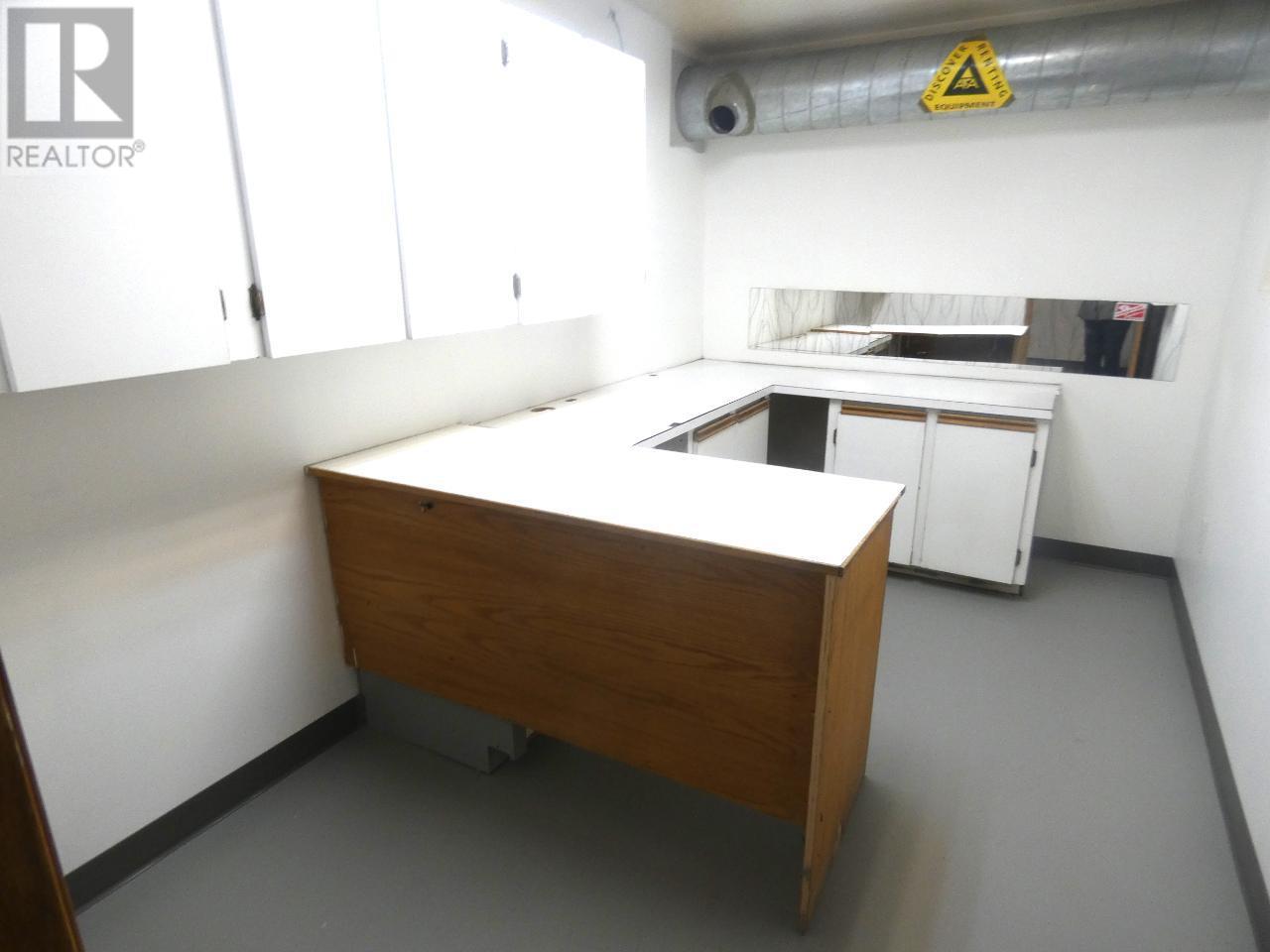 5001 50 Avenue,, Pouce Coupe, British Columbia  V0C 2C0 - Photo 6 - 198649