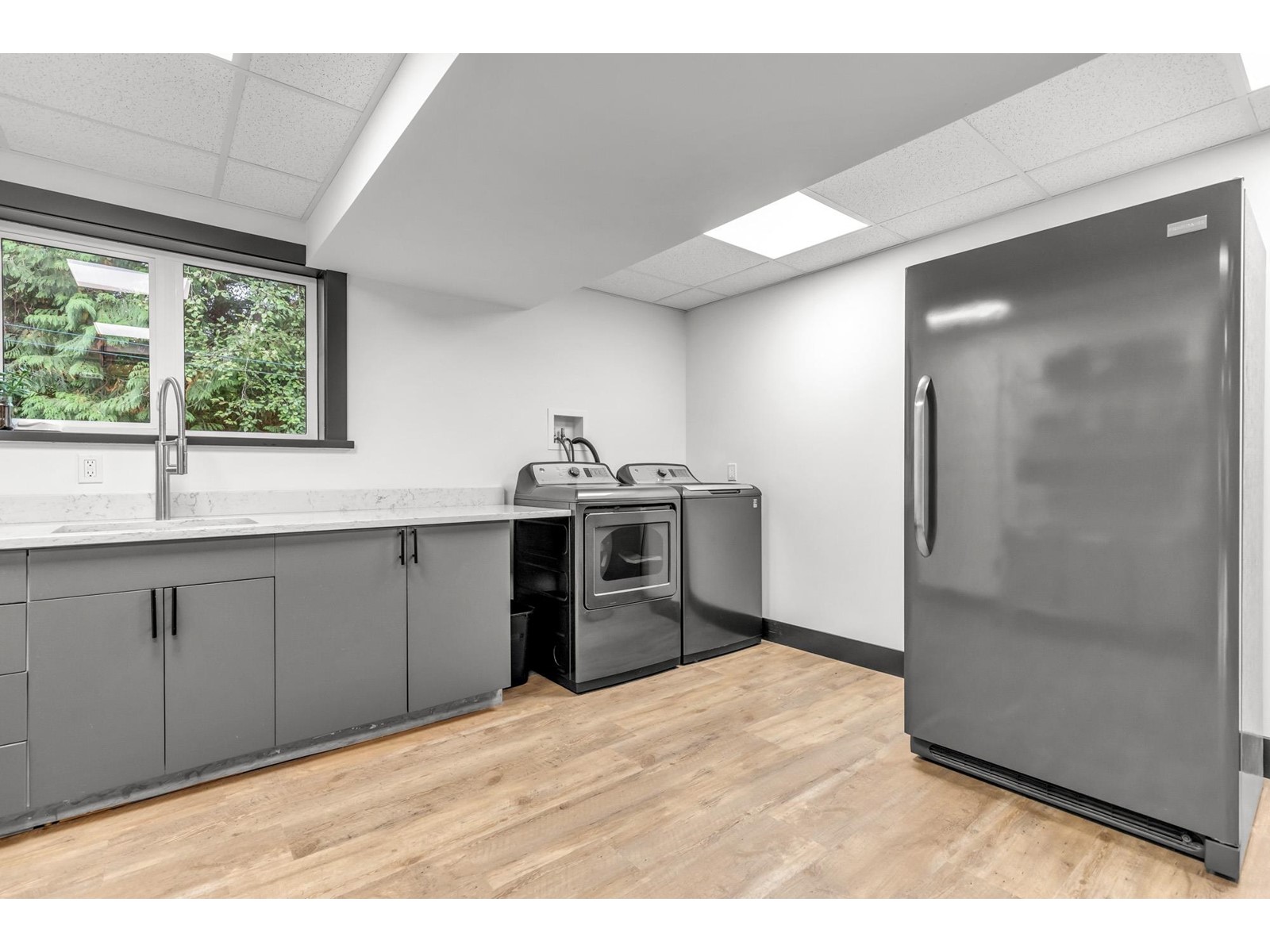 28064 112 Avenue, Maple Ridge, British Columbia  V2W 1M9 - Photo 16 - R2774456