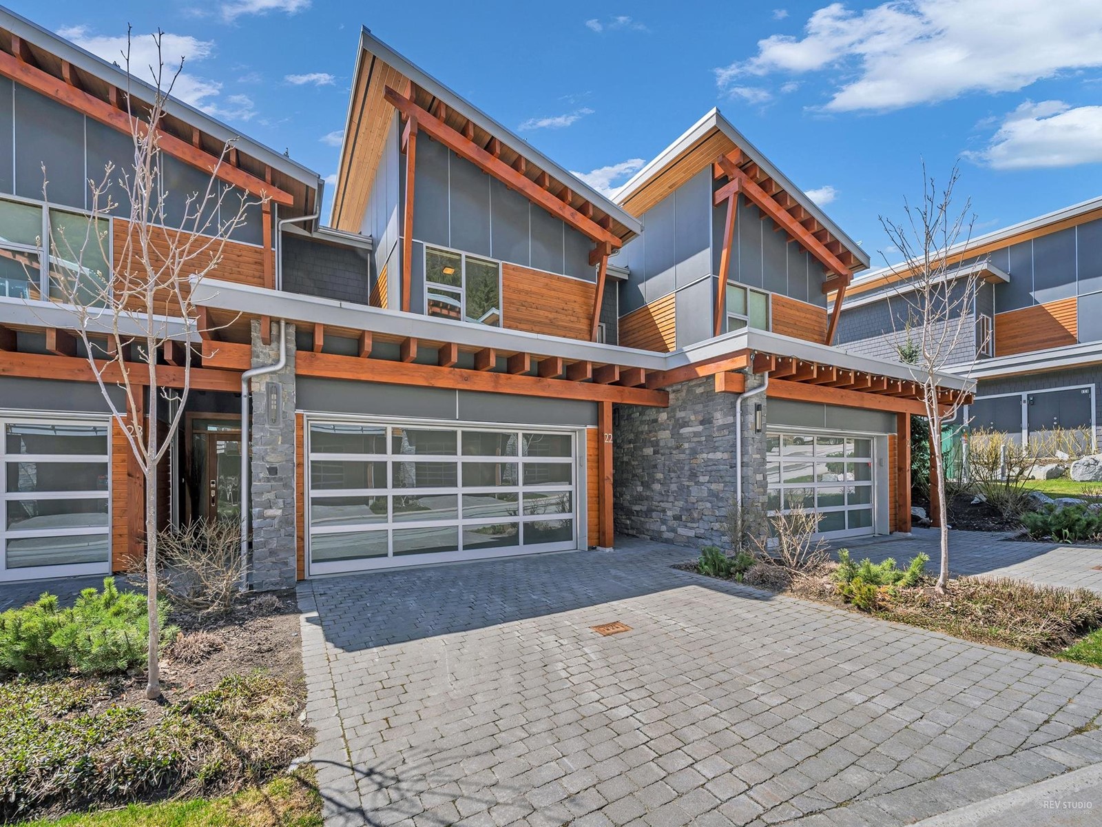 22 8400 Ashleigh Mcivor Drive, Whistler, British Columbia  V8E 1L8 - Photo 1 - R2774620