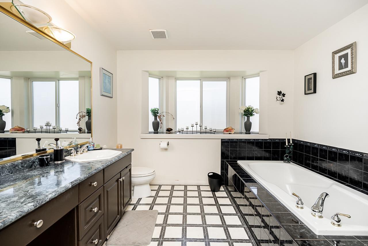 13795 Hale Road, Pitt Meadows, British Columbia  V3Y 1Z1 - Photo 9 - R2772253