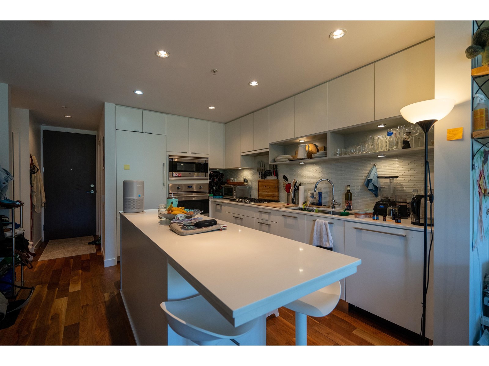 Listing Picture 4 of 18 : 510 4867 CAMBIE STREET, Vancouver / 溫哥華 - 魯藝地產 Yvonne Lu Group - MLS Medallion Club Member