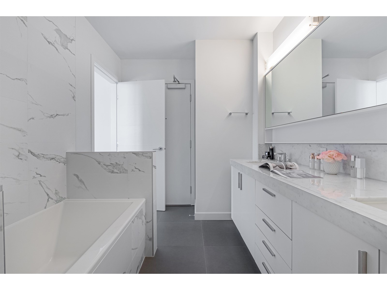 1602 5599 Cooney Road, Richmond, British Columbia  V6X 0N8 - Photo 16 - R2740617