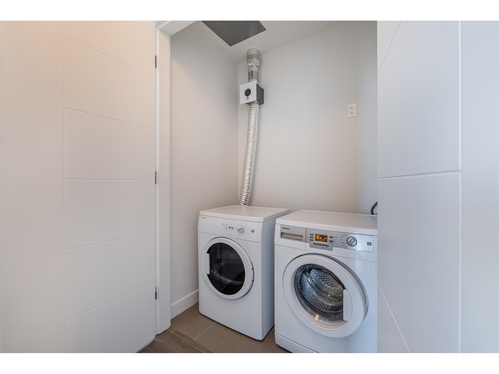 1602 5599 Cooney Road, Richmond, British Columbia  V6X 0N8 - Photo 31 - R2740617