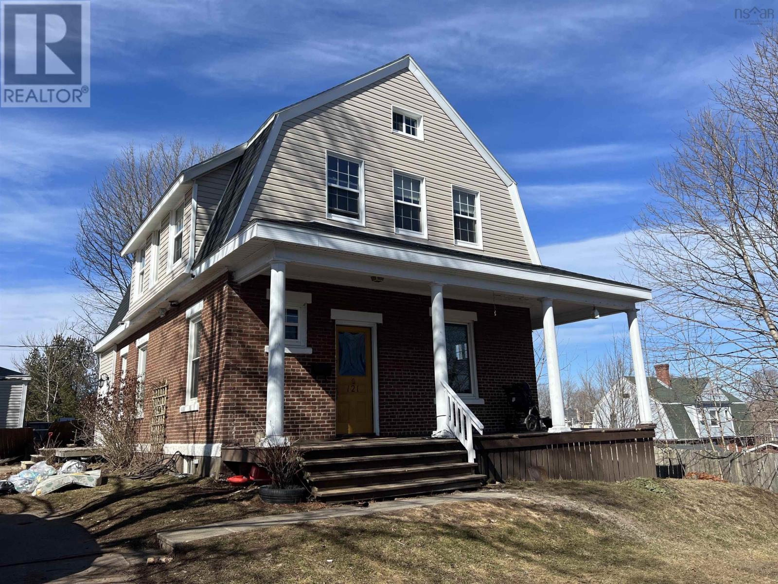 121 Sanborne Street, New Glasgow, Nova Scotia B2H 1E9 (25440973