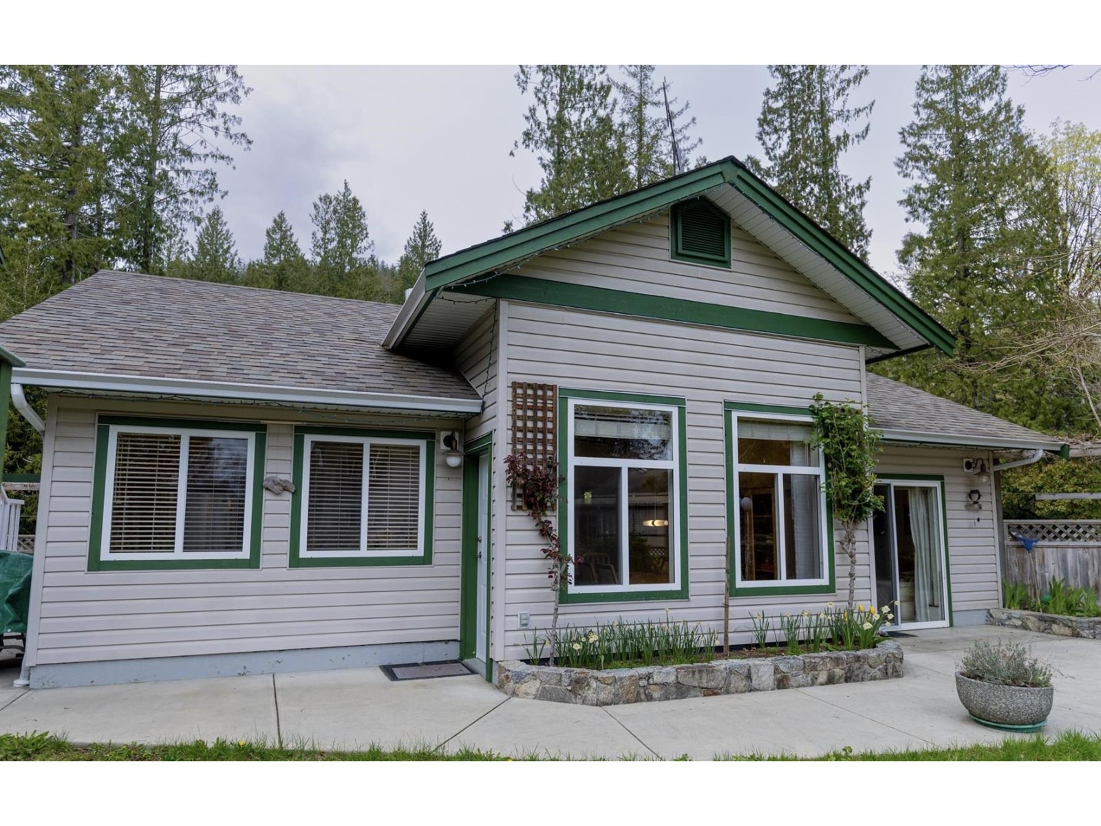 13282 Keelson Road, Garden Bay, British Columbia  V0N 1S1 - Photo 27 - R2774989