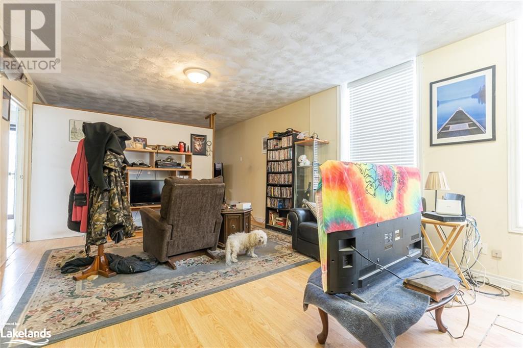 715 2nd Avenue E, Owen Sound, Ontario  N4K 2G9 - Photo 6 - 40415800