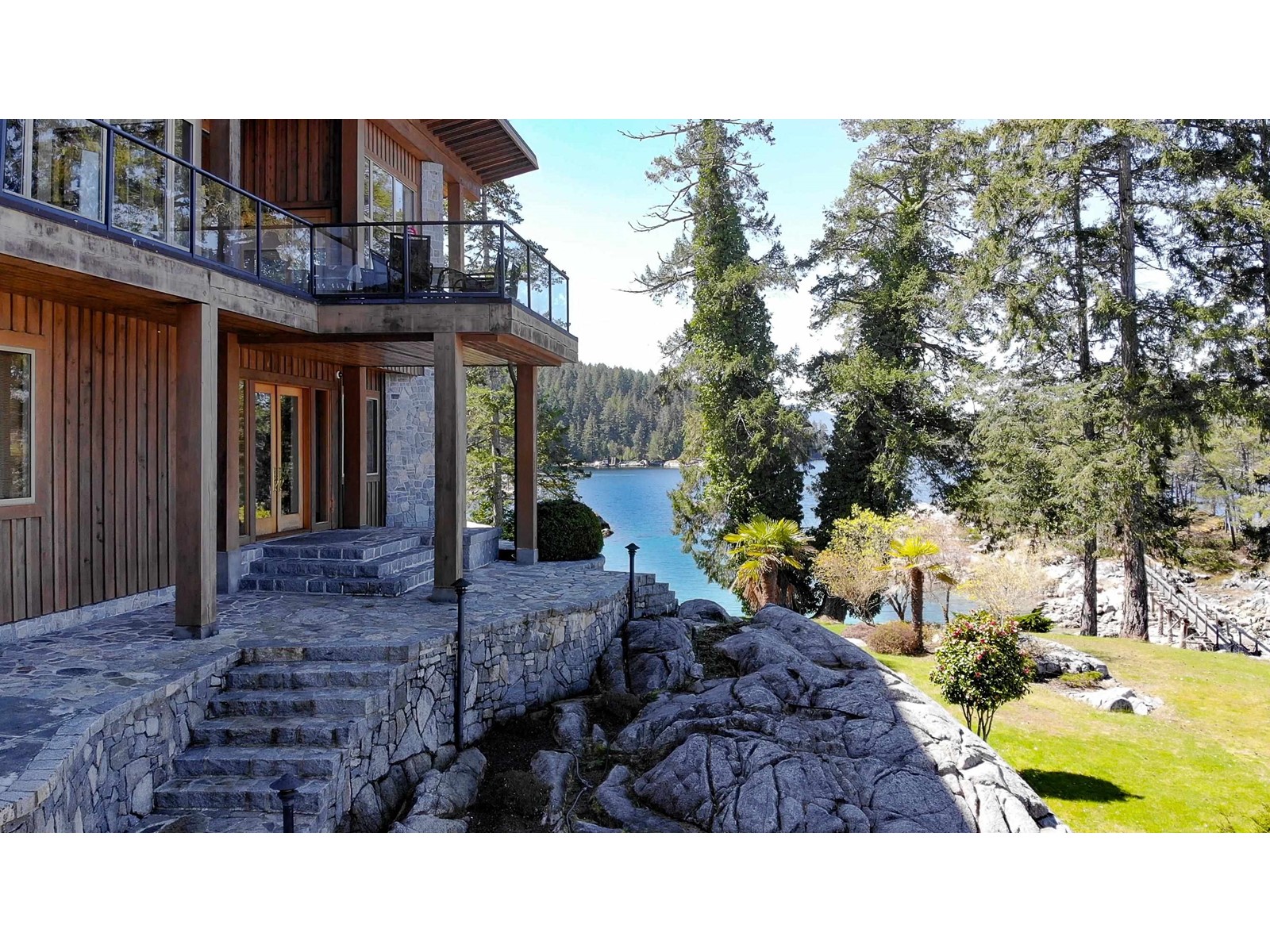 4355 Blind Bay, Pender Harbour, British Columbia  V0N 0V0 - Photo 13 - R2775340