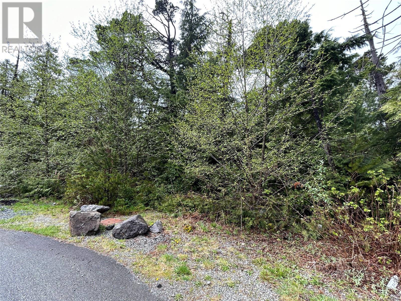 1820 Cedar Grove Pl, Ucluelet, British Columbia  V0R 3A0 - Photo 6 - 930229