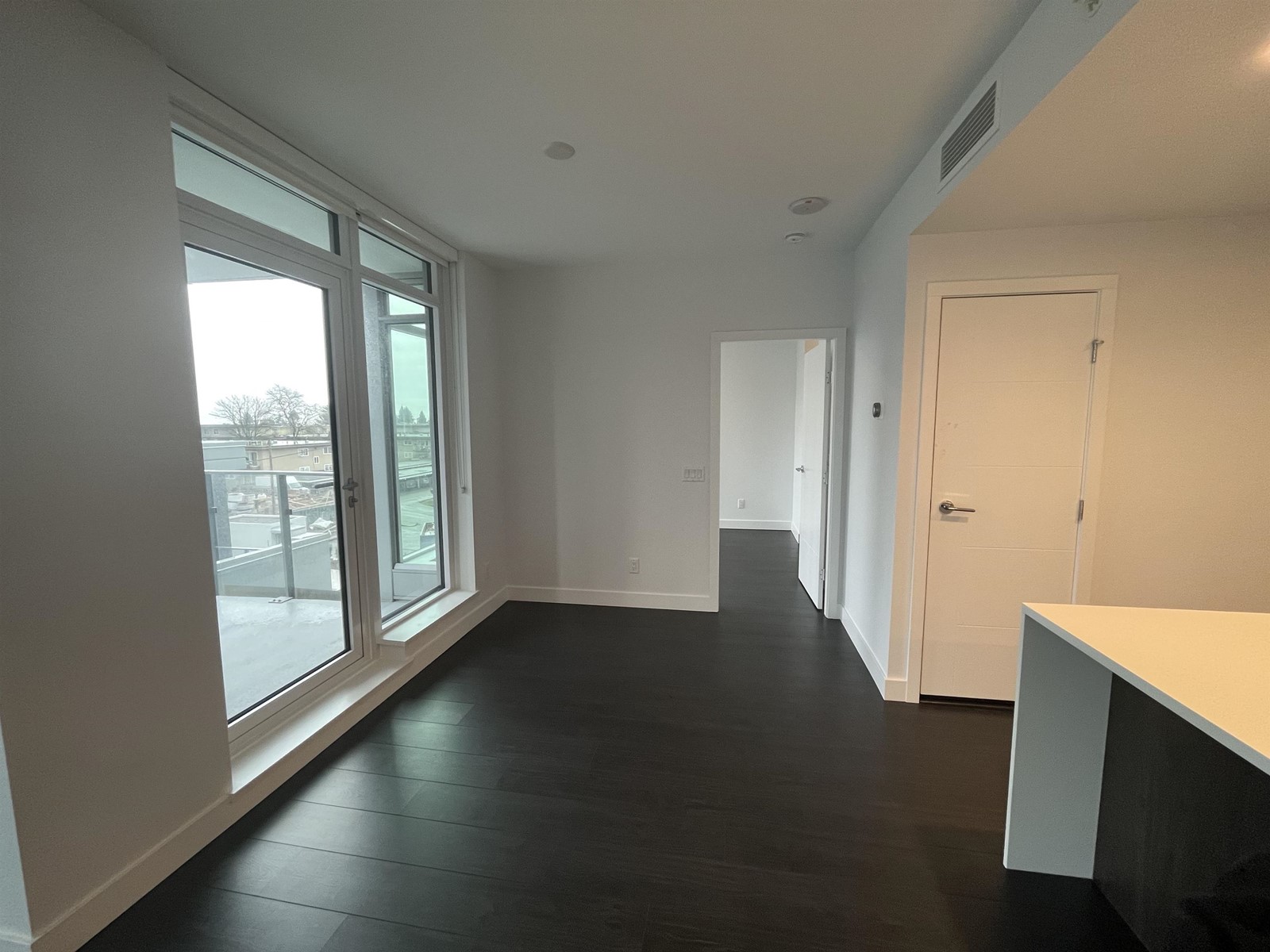 408 6398 Silver Avenue, Burnaby, British Columbia  V5H 2Y5 - Photo 12 - R2775640