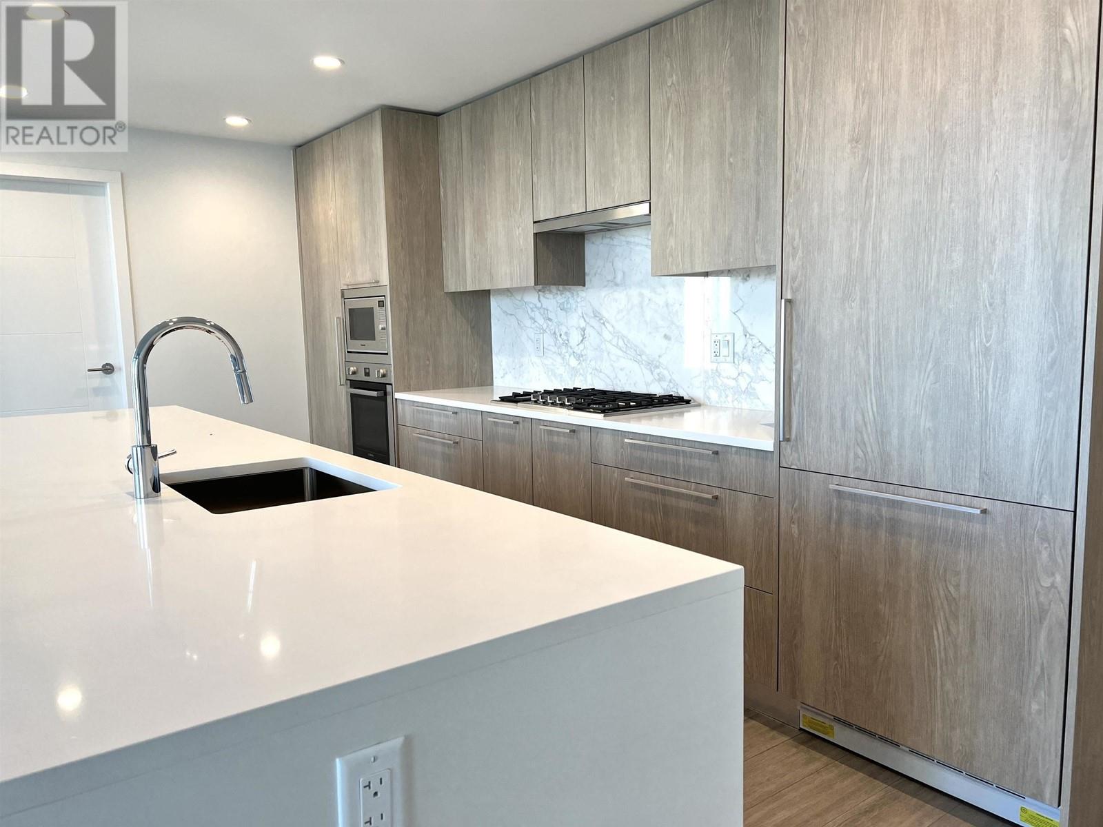 2201 6398 Silver Avenue, Burnaby, British Columbia  V5H 0K7 - Photo 4 - R2775704