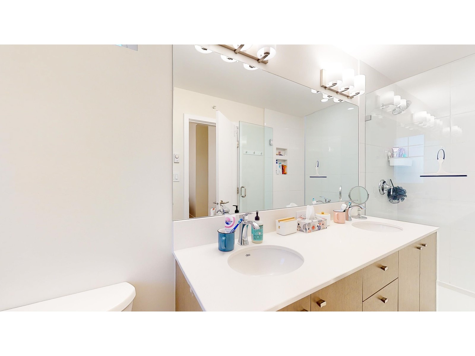 5946 Beachgate Lane, Sechelt, British Columbia  V7Z 0S3 - Photo 22 - R2776150