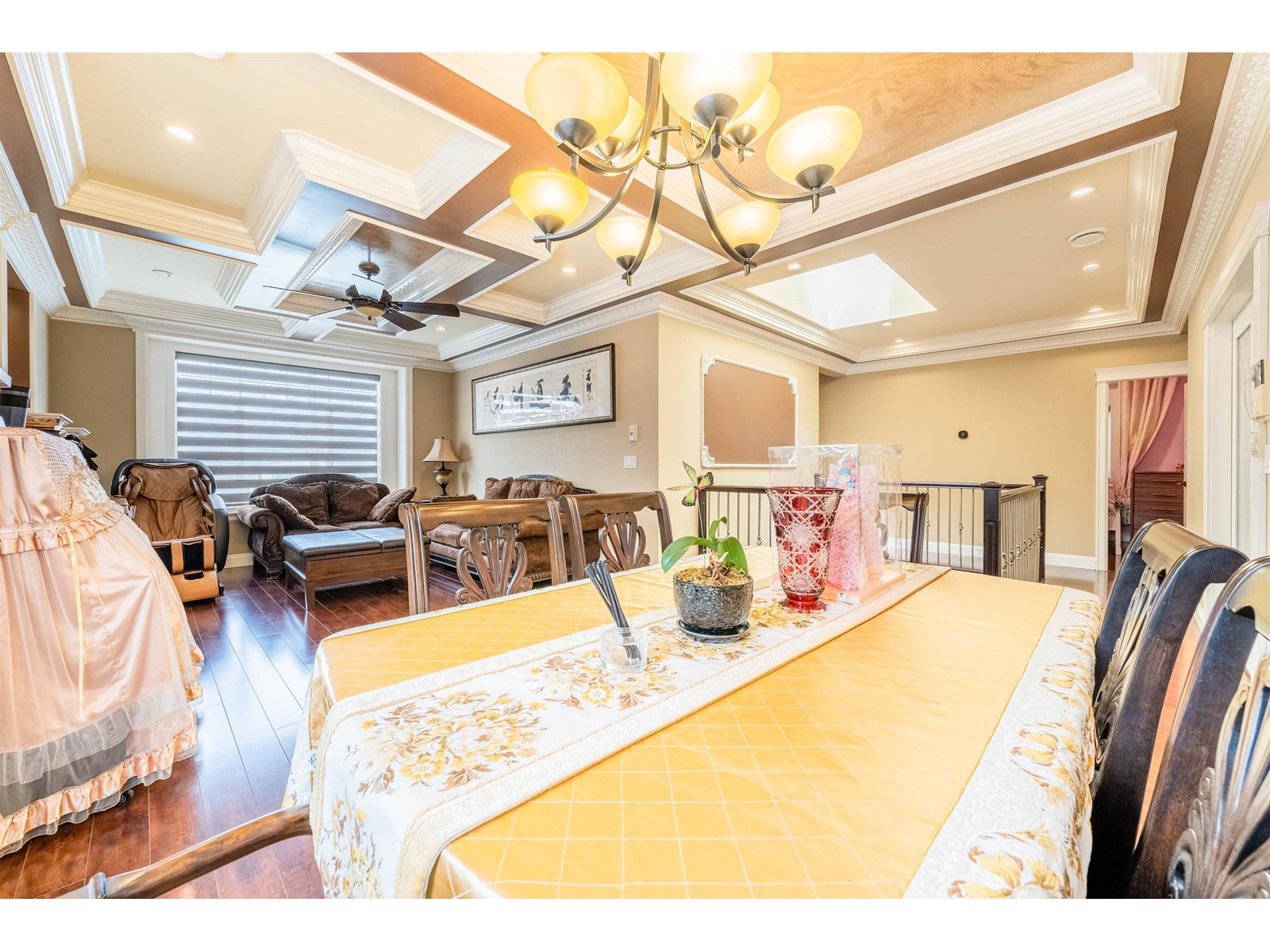 7718 Mayfield Street, Burnaby, British Columbia  V5E 2J6 - Photo 10 - R2776161