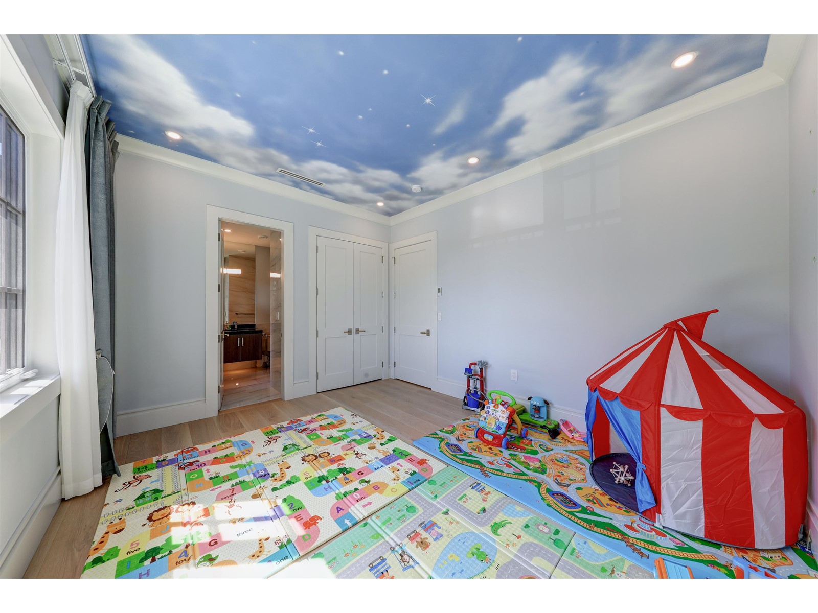 10111 No. 6 Road, Richmond, British Columbia  V6W 1E6 - Photo 32 - R2776129