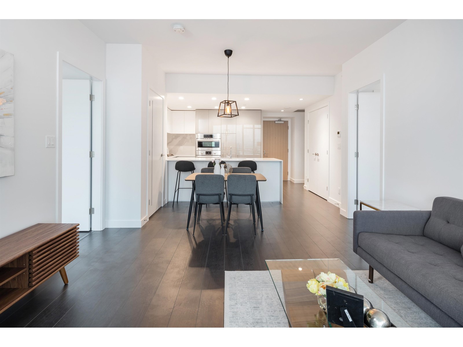 3407 2085 Skyline Court, Burnaby, British Columbia  V5C 0M6 - Photo 1 - R2772315