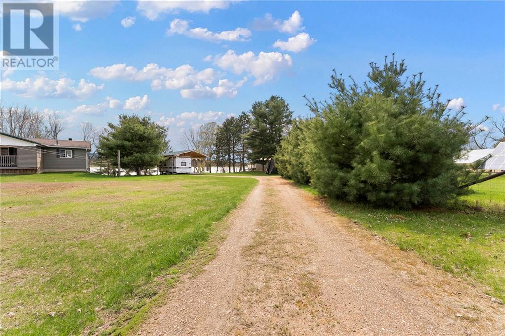 00 Tramore Road, Golden Lake, Ontario  K0J 1X0 - Photo 10 - 1337414