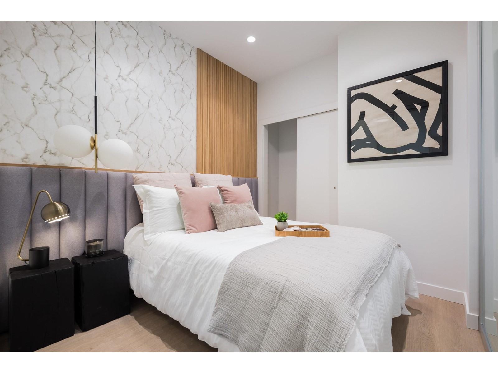 304 438 E 3rd Street, North Vancouver, British Columbia  V7L 1G2 - Photo 7 - R2776471
