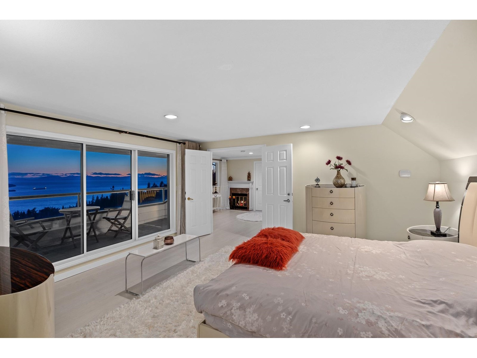 2550 Westhill Drive, West Vancouver, British Columbia  V7S 3B7 - Photo 18 - R2776473