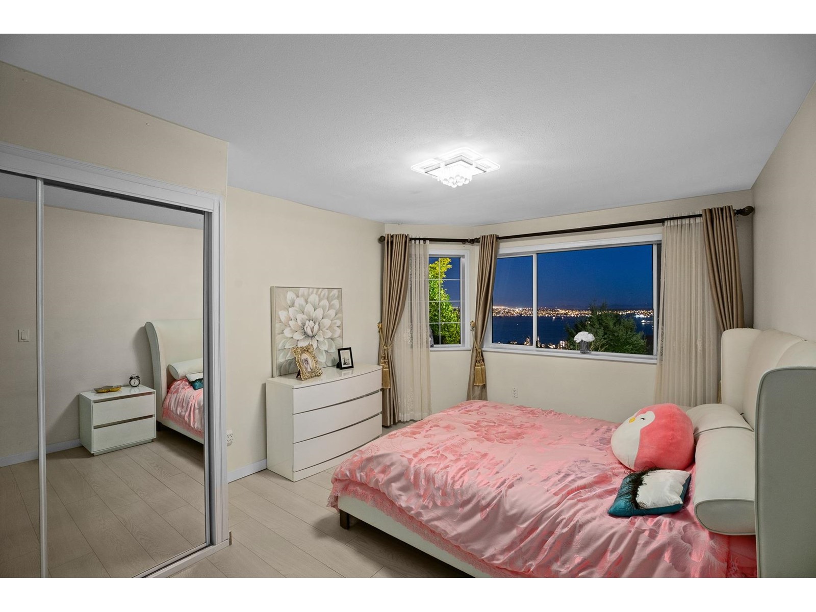 2550 Westhill Drive, West Vancouver, British Columbia  V7S 3B7 - Photo 31 - R2776473